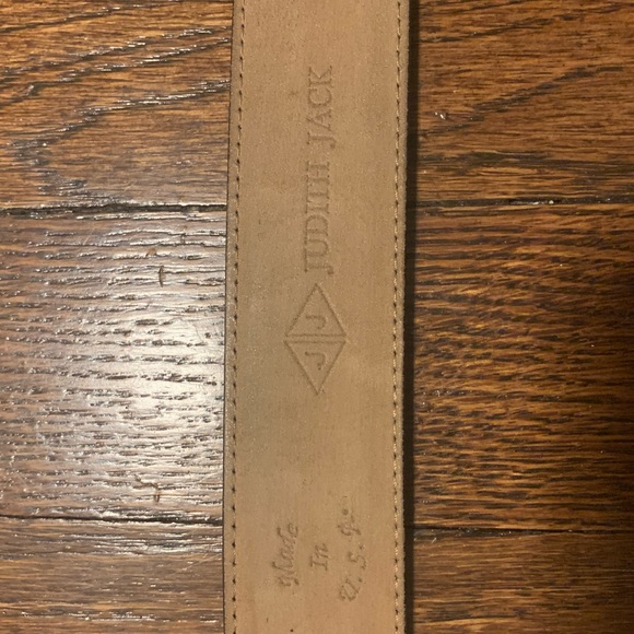 Finishing touch! Judith Jack Belt with 2 Straps - Picture 5 of 12